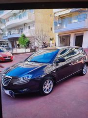 Lancia Delta 2014-thumb-1