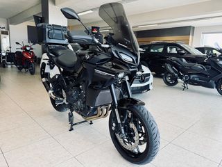 Yamaha Tracer 9 '23 AKRAPOVIC