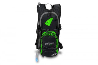 Τσάντα-Σακίδιο-Μπανάνα UFO  MB02264 CAMELBACK BACKPACK ZAINO