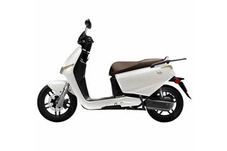 Ηλεκτρικό SCOOTER ECOOTER E3 7000WATT HIGH PERF.Λευκό CBS L3E-A1/95KM/H 64V/45AH