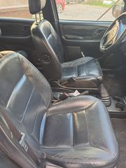 Ford Maverick  '03-thumb-6
