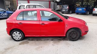 Skoda Fabia '02-thumb-3