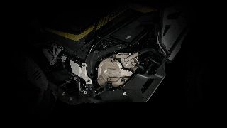 QJ Motor SVT 650 2026 ABS *ΔΩΡΑ* ΕΤΟΙΜΟΠΑΡΑΔΟΤΟ - MOTORRAD PSARAKIS-thumb-24