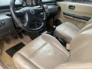 Nissan X-Trail 2003 2.0 Elegance-thumb-9