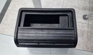 Καπάκι (cover) Σταχτοθήκης για BMW E46-thumb-1