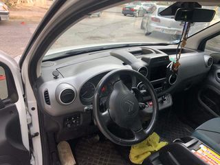 Citroen Berlingo 2018-thumb-15