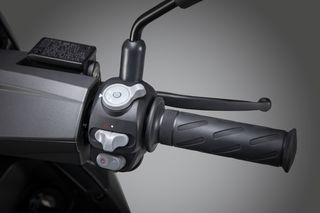 Daytona Phos 125 2026 ELECTRIC ΕΠΙΔΟΤΗΣΗ 30% - MOTORRAD PSARAKIS-thumb-4