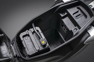 Daytona Phos 125 2026 ELECTRIC ΕΠΙΔΟΤΗΣΗ 30% - MOTORRAD PSARAKIS-thumb-9