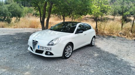 Alfa Romeo Giulietta '14 MultiAir 170 HP