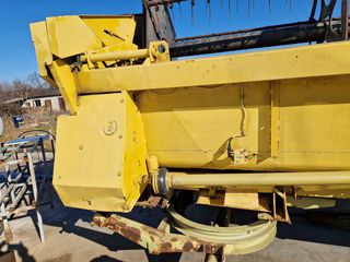 Θεριζοαλωνιστικές New Holland 1997 TX66 - TX68-thumb-10