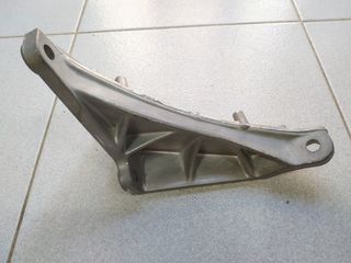 Βάση μηχανής αριστερά BMW E32-E31 -thumb-1