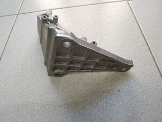 Βάση μηχανής αριστερά BMW E32-E31 -thumb-2