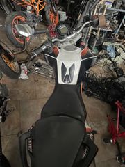 KTM 390 Duke 2016-thumb-1