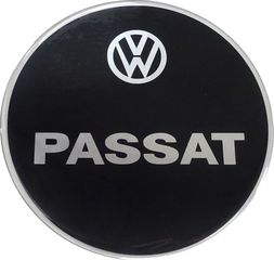 Race Axion Vw Passat 4D/5D 1997-2005 Αυτοκολλητο Ταπας Ρεζερβουαρ 14,2 Cm ΜΑΥΡΟ/Χρωμιο Με Επικαλυψη Εποξειδικης Ρυτινης (Υγρο ΓΥΑΛΙ) - 1 ΤΕΜ.