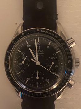 Omega speedmaster professional automatic 