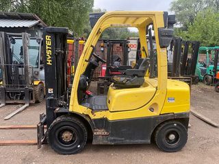 Hyster '06 H2.5FT