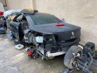 Renault Megane 2005 για ανταλλακτικά -thumb-1
