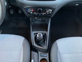 Hyundai i 20 2017 ΕΛΛΗΝΙΚΟ/DIESEL/EURO-6/1100CC/AC/YT/ΑΡΙΣΤΟ!!!-thumb-39