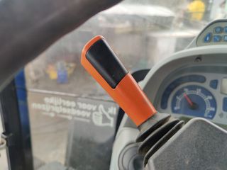 Τρακτέρ New Holland 2012 T6030 ELITE-thumb-7