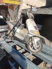 Piaggio Skipper -> ΜΟΝΟ ΓΙΑ ΑΝΤΑΛΛΑΚΤΙΚΑ ΚΟΜΜΑΤΙ ΚΟΜΜΑΤΙ-thumb-2