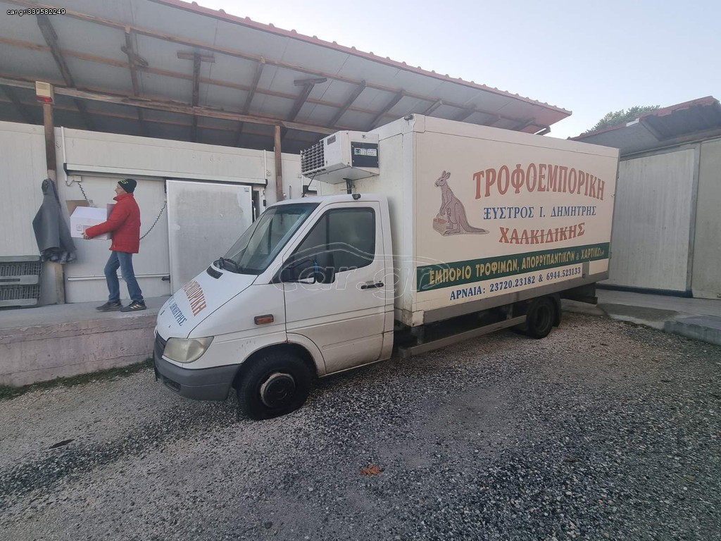 Ψυγείο Mercedes-Benz 2003 4021