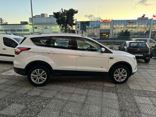 Ford Kuga 2017-thumb-8