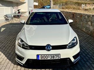 Volkswagen Golf '14 R-Line