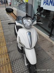 Piaggio Beverly 350 SportTouring '17 beverly 350 sportouring abs asr