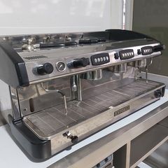 Επαγγελματική εσπρεσσομηχανή EXPOBAR New Elegance Inox με 3 group ( τριπλή ), αυτόματη, 99*57*49 εκ. Μεταχειρισμένο. Ποιότητα & Τιμή Stockinox