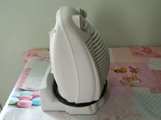 Αερόθερμο μπάνιου 2000W DELONGHI-thumb-4