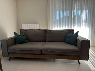 3θεσιος καναπές 