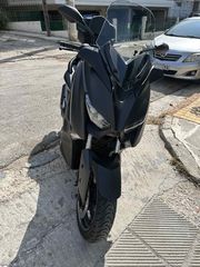 Yamaha X-Max 300 '19