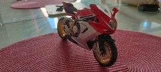 Μινιατούρα Mv Agusta F3rr 675 σε κλίμακα 1/12