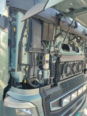 Volvo 2014 FH 13.460-thumb-18