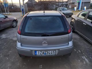 Opel Corsa 2005  1.2 Twinport Edition-thumb-4