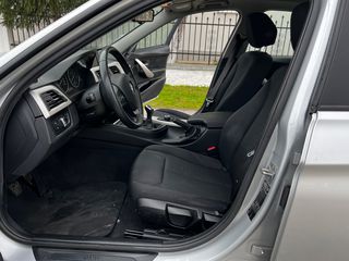Bmw 320 2014 320i EfficientDynamics Edition-thumb-16