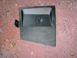 BMW X2 2022 ΘΥΡΑ USB 9292744