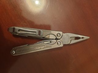 LEATHERMAN Charge-thumb-1
