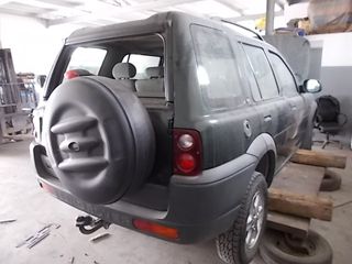 LAND ROVER-thumb-2