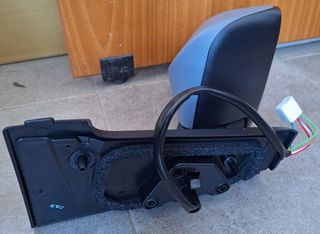 TOYOTA YARIS 2011-14 ΚΑΘΡΕΦΤΕΣ ΗΛΕΚΤΡΙΚΟΙ ΘΕΡΜΕΝΟΜΕΝΟΙ ΒΑΦΟΜΕΝΟΙ (ΜΕ ΦΛΑΣ) ΑΡΙΣΤΕΡΟ+ΔΕΞΙ-thumb-1