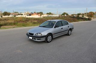 Toyota Avensis '00  1.6