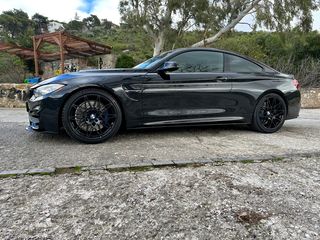Bmw M4 2017 Competition Packet Coupé-thumb-11