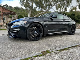 Bmw M4 2017 Competition Packet Coupé-thumb-10