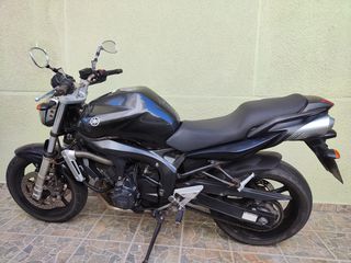 Yamaha FZ6 Naked '06