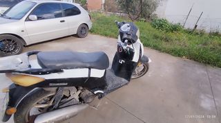 Xingyue 150cc gas scooter '12