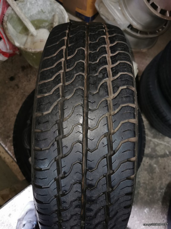 ΠΩΛΕΙΤΑΙ 2ΑΔΑ 215/70R15 DUNLOP DOT 2221