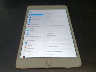 Apple iPad mini 4 WiFi and Cellular (16GB)