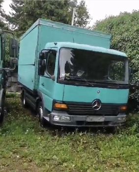 Mercedes-Benz '99 Atego 812