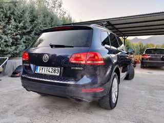 Volkswagen Touareg 2011 V6 TFSI HYBRID 380 bhp '11-thumb-44