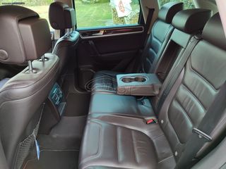 Volkswagen Touareg 2011 V6 TFSI HYBRID 380 bhp '11-thumb-35